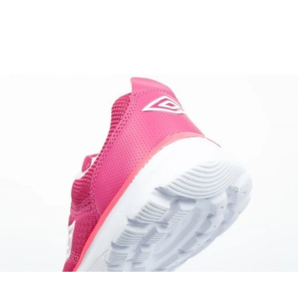 Жіночі кросівки для відпочинку UMBRO Low Sneaker, розміри в наявності 37, 38, 39, 40