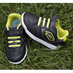 Дитячі кросівки для хлопчика Lotto, розміри в наявності 20, 22, 24